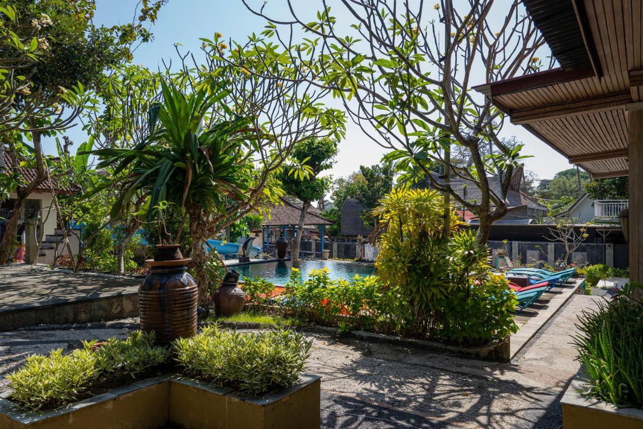 The Tanis Beach Resort Nusa Lembongan Ngoại thất bức ảnh
