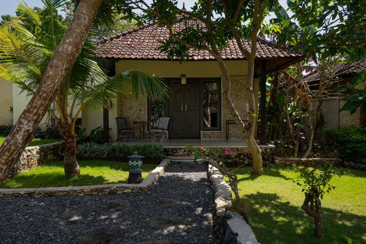 The Tanis Beach Resort Nusa Lembongan Ngoại thất bức ảnh