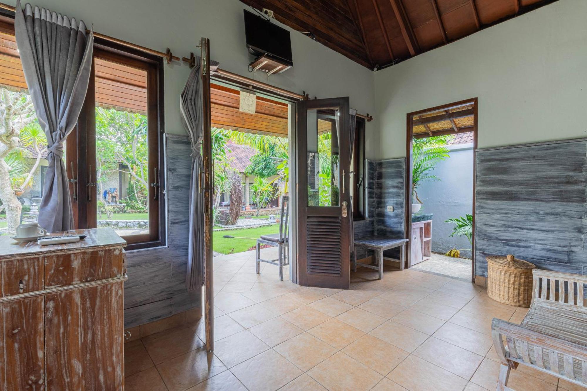 The Tanis Beach Resort Nusa Lembongan Ngoại thất bức ảnh