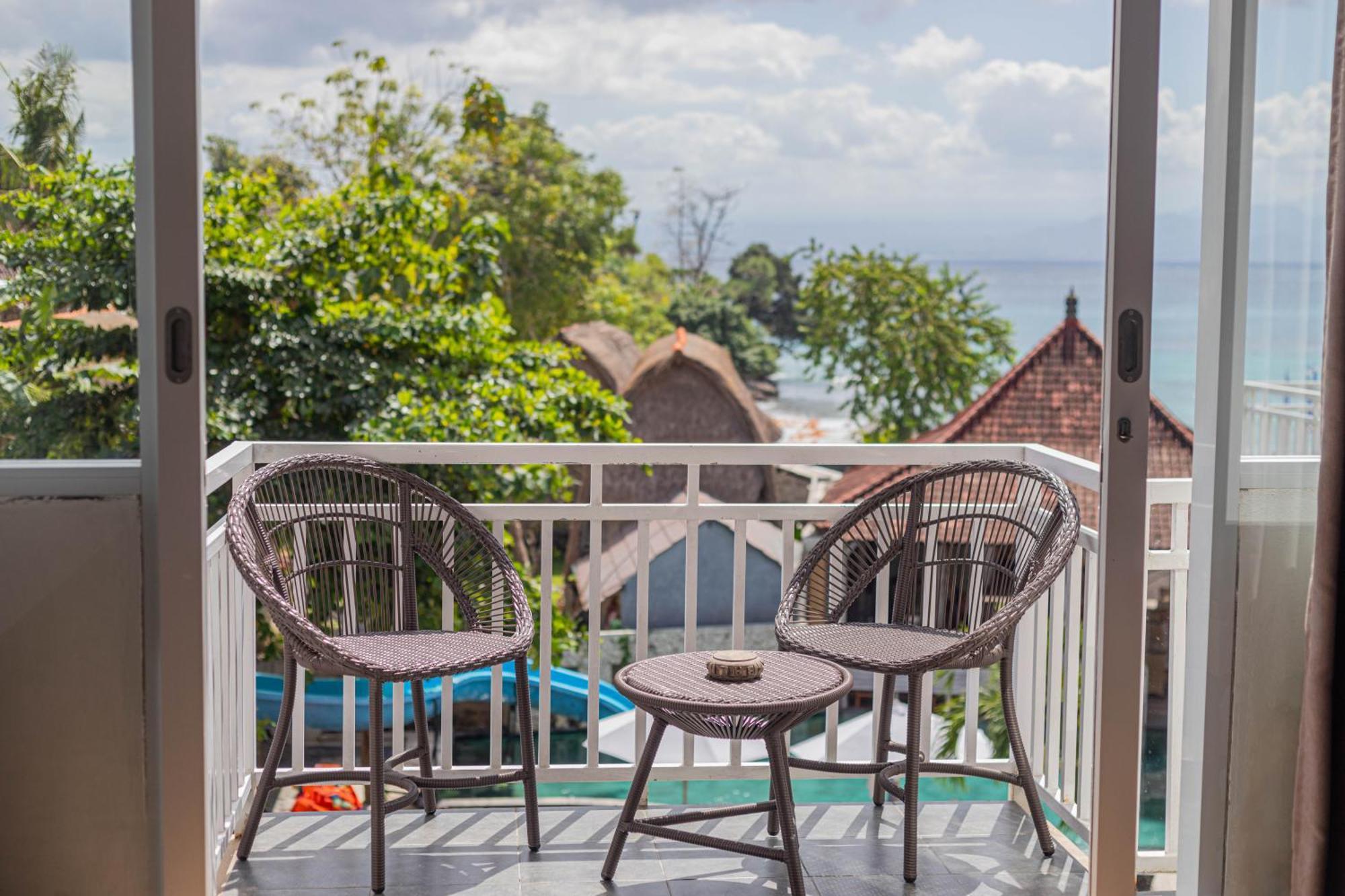 The Tanis Beach Resort Nusa Lembongan Ngoại thất bức ảnh