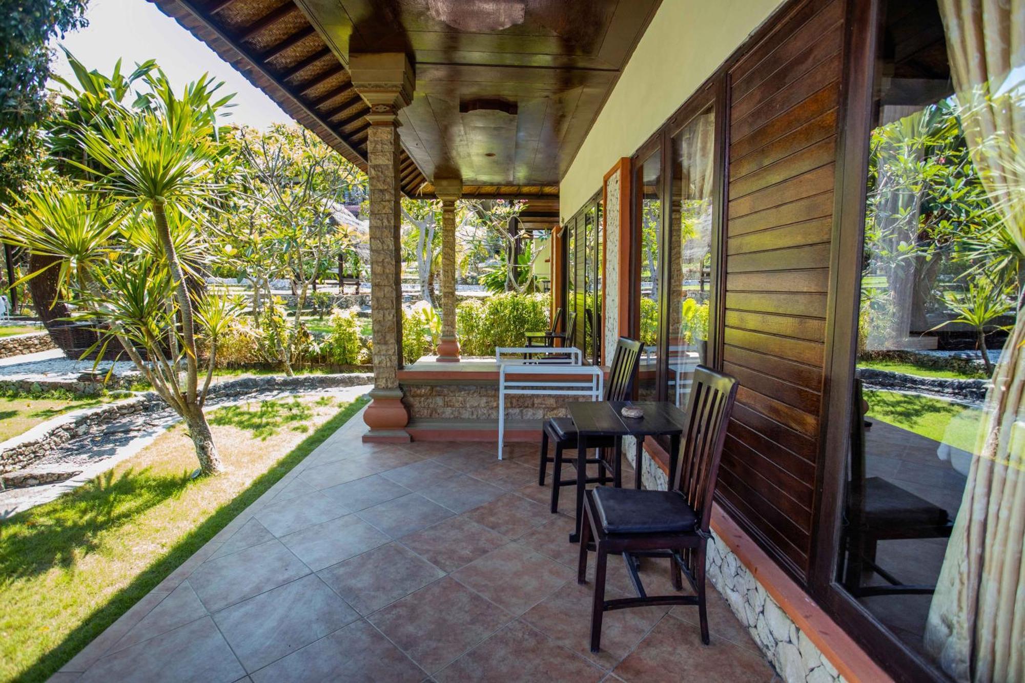 The Tanis Beach Resort Nusa Lembongan Ngoại thất bức ảnh