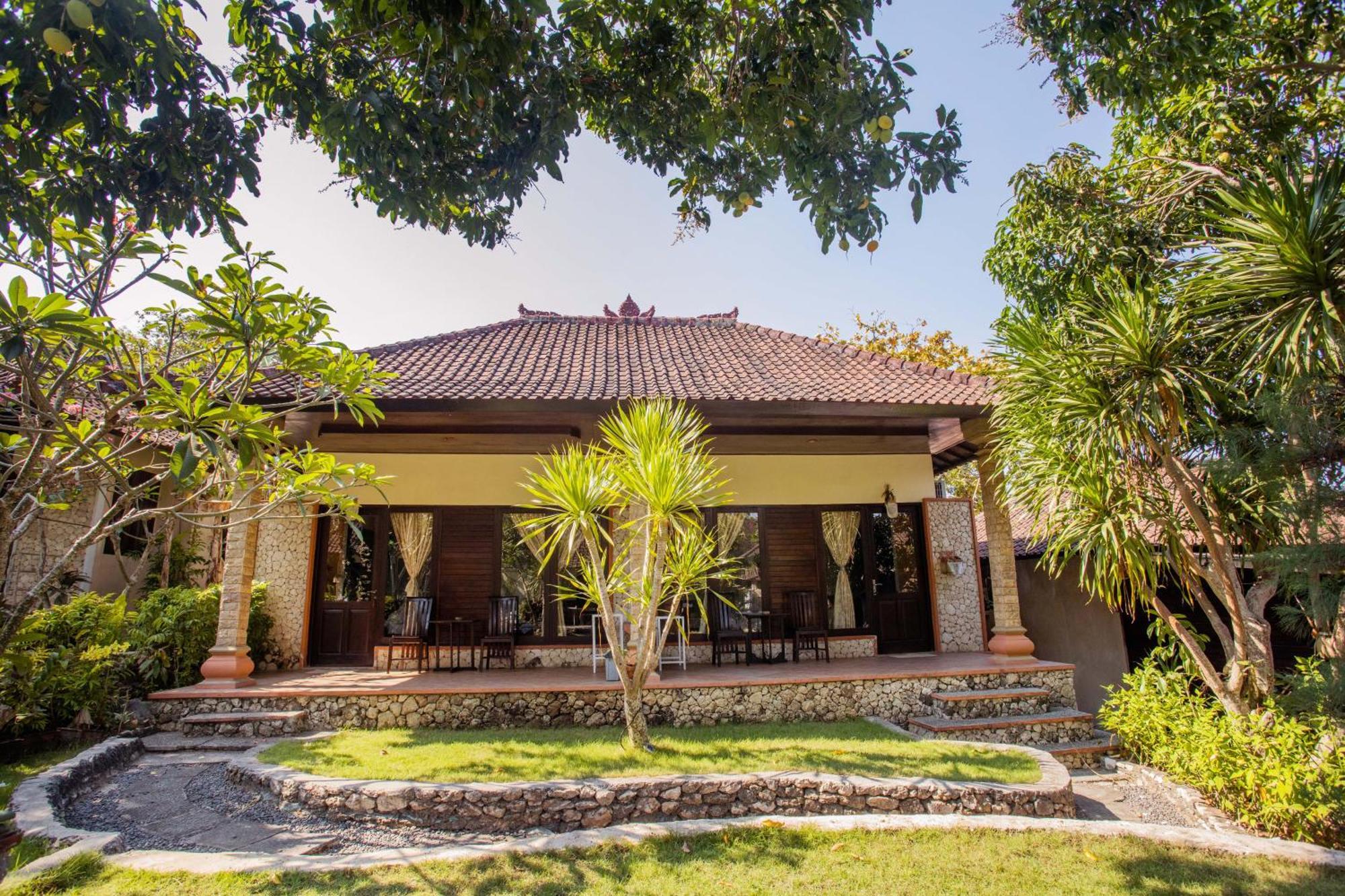 The Tanis Beach Resort Nusa Lembongan Ngoại thất bức ảnh